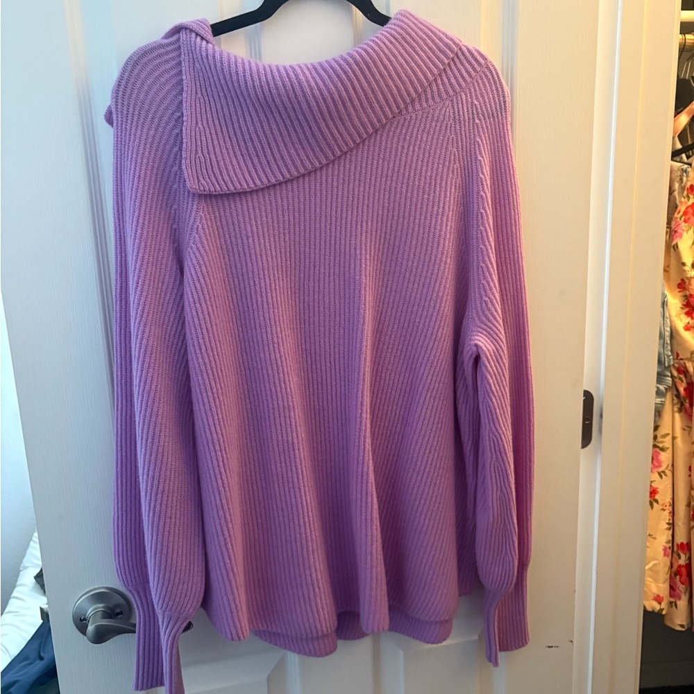 360 Cashmere Lavender Sweater
